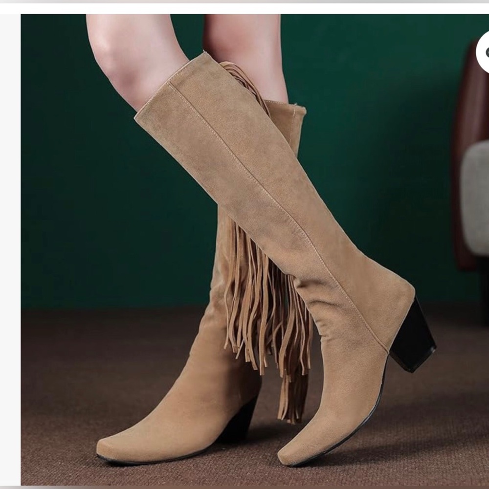 Wrangler Style Tan Heeled Boots with Fringe